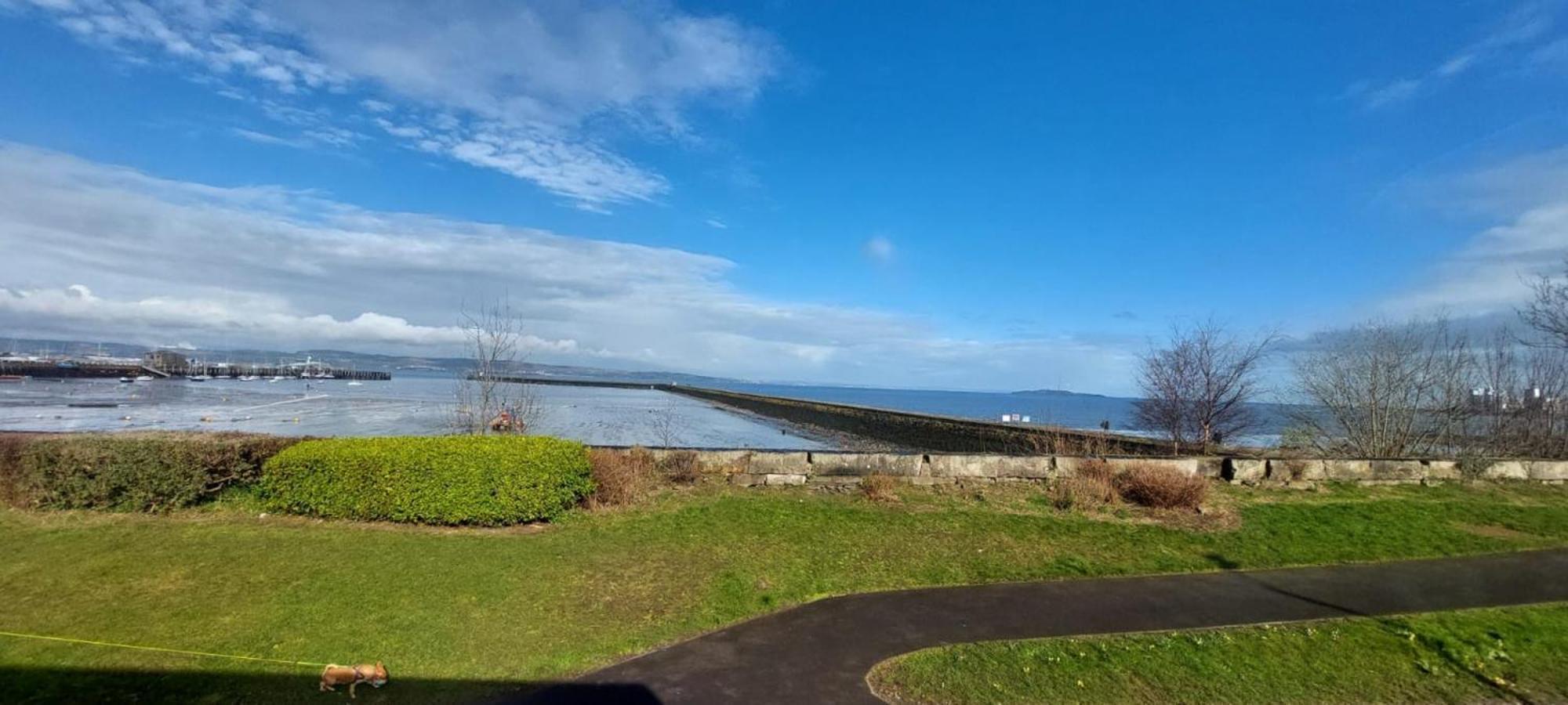 Lovely Sea Rooms, Easy Access To Centre & Airport Edinburgh Exterior photo